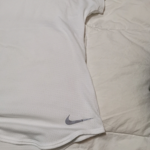 Nike t-shirt - Picture 2 of 4